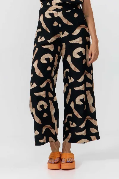Suite13lab Hose Hatta Print Stones Schwarz