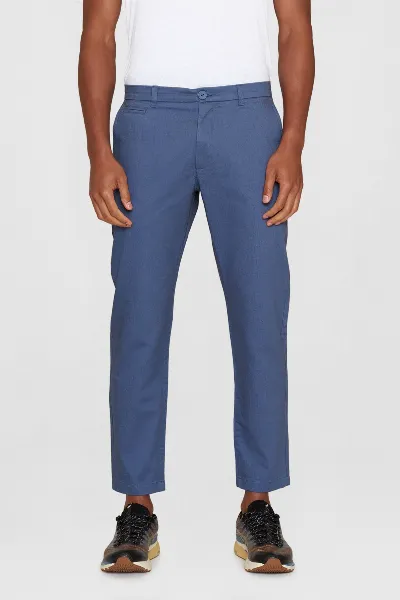 KnowledgeCotton Apparel KnowledgeCotton Apparel Herren vegan Chino-Hose Chuck Regular Twill Vintage Indigo