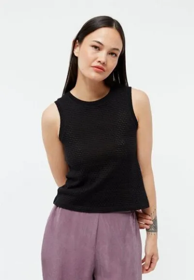 Givn Berlin Givn Berlin Stricktop GBSHIRLEY cropped aus Bio-Baumwolle im Jacquard Muster