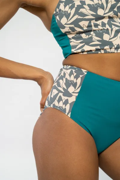 Bleed Hüfthohe Bikini Hose aus ECONYL®, Recycled