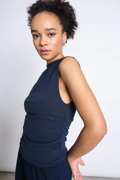 JAN N JUNE JAN 'N JUNE Damen vegan Top Mit Rüschen Rafo Nightfall