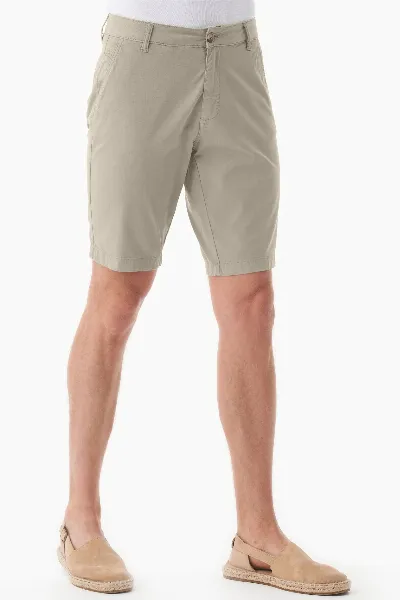 ORGANICATION ORGANICATION Herren vegan Slim-Fit Shorts Feder