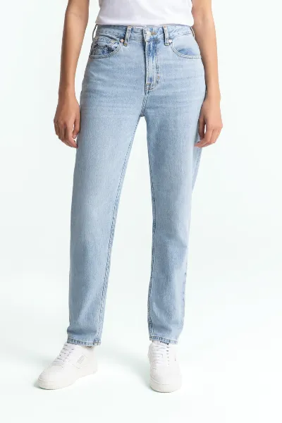 Kings Of Indigo Kings of Indigo Damen vegan Jeans Caroline Cropped Stretch Atria Super Light Washed Blue