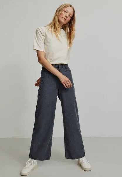recolution recolution ERICA CORDUROY