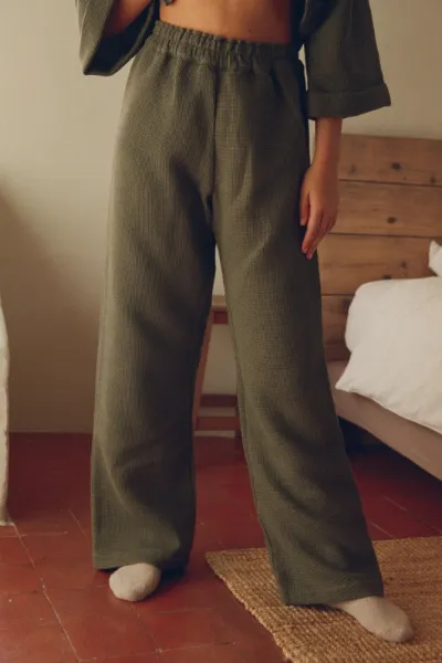 Nénés Nénés Damen vegan Hose Mimosa Khaki