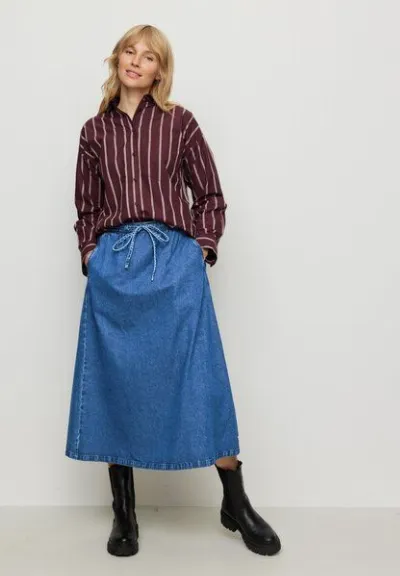 recolution Damen Denim Rock aus Bio-Baumwolle - RESELLIA - recolution