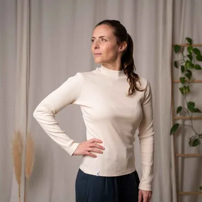 Vresh Clothing Vresh Clothing Viyola - Turtle Neck Longsleeve aus Biobaumwolle
