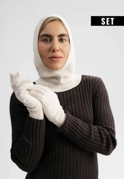 MELA MELA Bundle Feinstrick Balaklava CHARVI + Strick Handschuhe RISHI