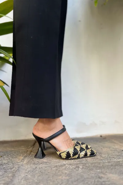 Momoc Momoc Damen vegan Hochhackige Schuhe Lady Grace Golden