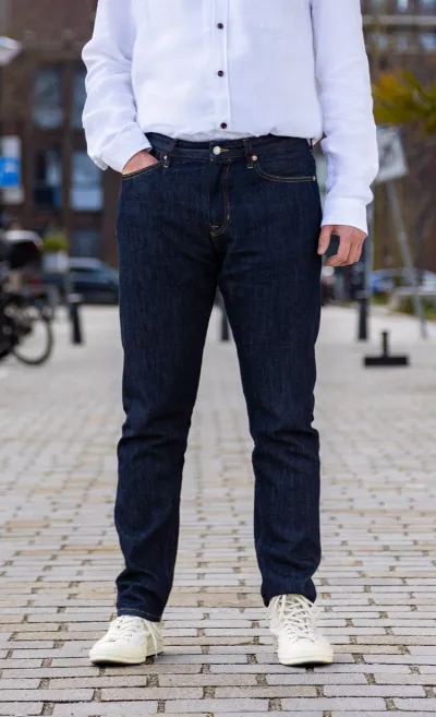 Kings Of Indigo Kings of Indigo Herren vegan Jeans Addo Rinse Dunkelblau