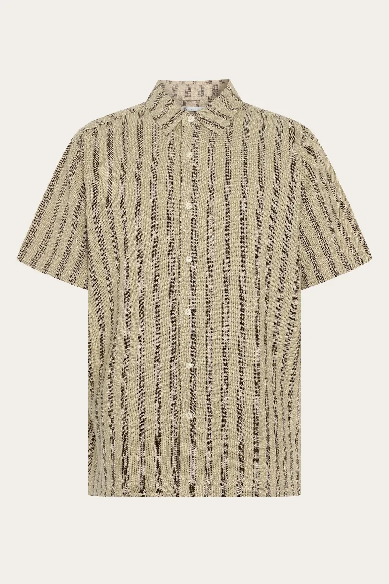 KnowledgeCotton Apparel KnowledgeCotton Apparel Herren vegan Hemd Relaxed Stripe Kurzarm