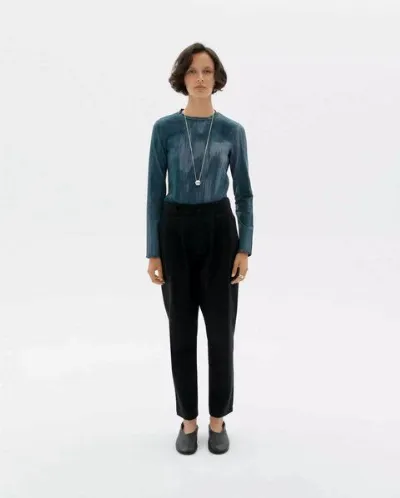 thinking mu thinking mu Bundfaltenhose aus schwerer Baumwolle Modell: Rina