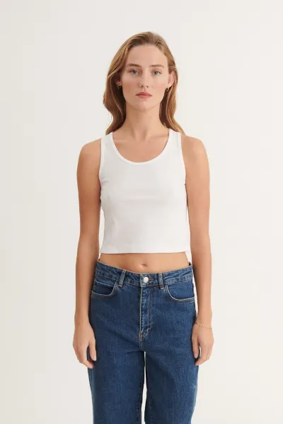 Basic Apparel Tanktop Ludmilla Crop