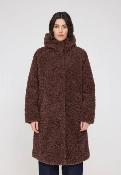 Mazine Mazine Teddymantel aus recykeltem Plastik