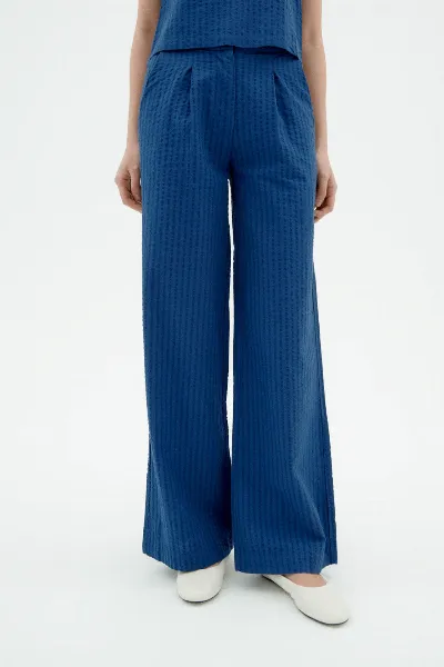 thinking mu Thinking MU Damen vegan Hose Seersucker Manolita Blau