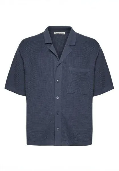 KnowledgeCotton Apparel KnowledgeCotton Apparel Gestricktes Poloshirt im Boxy-Fit aus Biobaumwolle