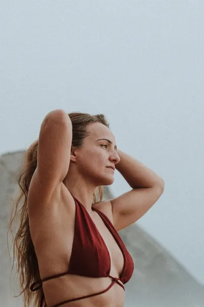 Anekdot Anekdot Damen vegan Versatile Bikinioberteil Merlot