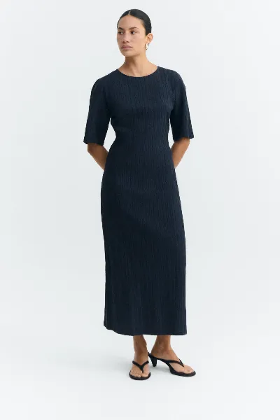 thinking mu Thinking MU Damen vegan Kleid Kina Popcorn Mit Offenem Rücken Navy