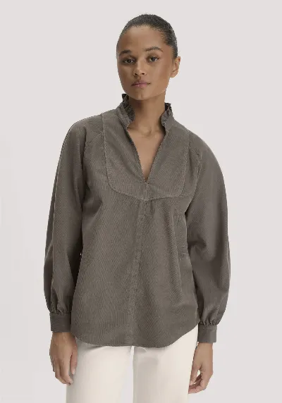 hessnatur hessnatur Damen Cord-Bluse Regular aus Bio-Baumwolle - grün