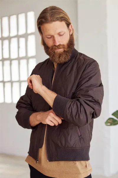 TWOTHIRDS TWOTHIRDS Herren vegan Jacke Kupreanof Schokoladenbraun