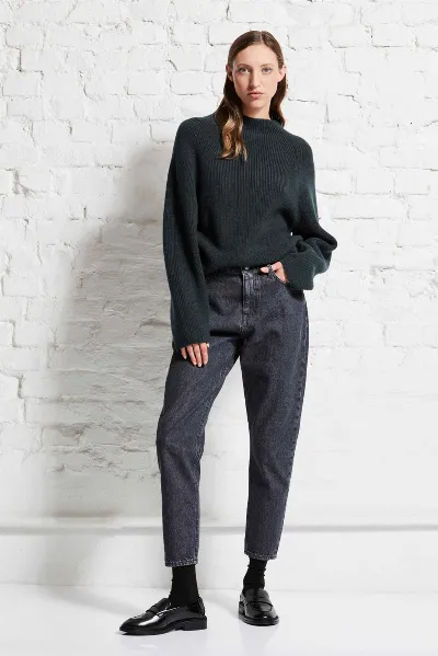wunderwerk Collien carrot cropped eco bleached