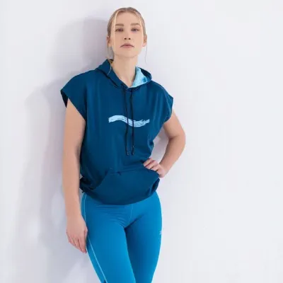 TAO Sportswear TAO Sportswear Lockerer, warmer Damen Laufhoodie BANU mit Kapuze