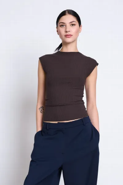 JAN N JUNE JAN N JUNE Damen vegan T-Shirt Rippshirt Apis Schlamm