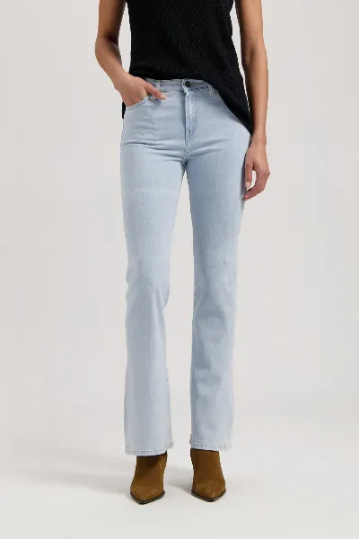 MUD Jeans MUD Jeans Damen vegan Jeans High Flared Isy Light Stone Blue
