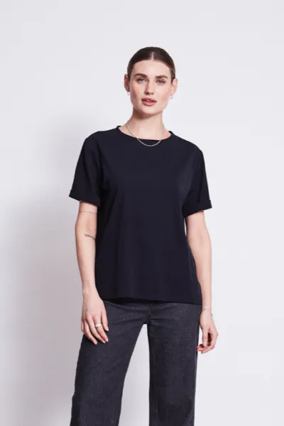 JAN N JUNE JAN 'N JUNE Damen vegan T-Shirt Junge