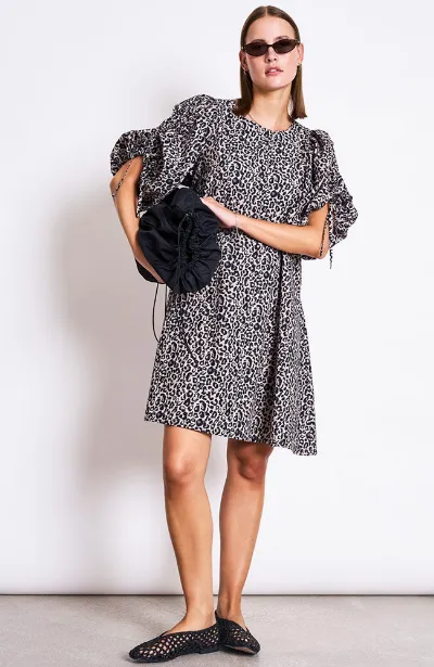JAN N JUNE JAN 'N JUNE Damen vegan Minikleid Malus Leo
