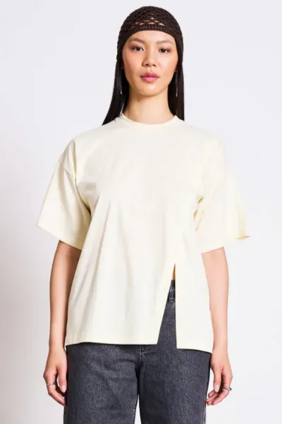 JAN N JUNE JAN 'N JUNE Damen vegan T-Shirt Nadil Geschlitzt Gelb