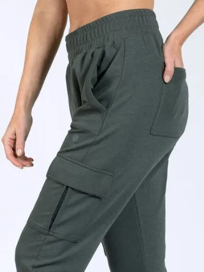 Magadi Magadi Cargo Yoga- und Jogginghose LUCY aus Naturmaterial