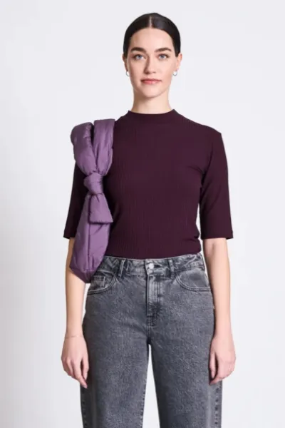 JAN N JUNE JAN 'N JUNE Damen vegan T-Shirt Rib Nina Cherry Lacquer