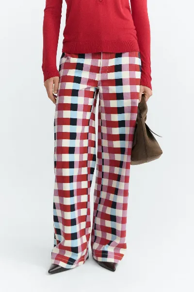 Thinking MU Hose Serena Cheshire Checks Rot