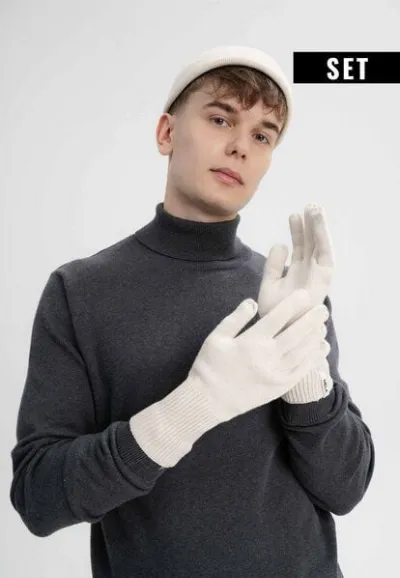 MELA MELA Bundle Feinstrick Mütze kurz LESH + Strick Handschuhe RISHI