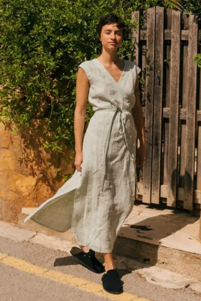 AmourLinen AmourLinen Damen vegan Kleid Mittellang Aurora Salbei Grün
