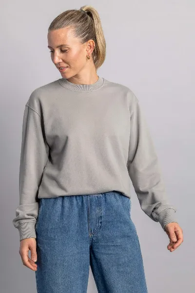 DIRTS DIRTS Herren vegan Sweatshirt Klassischer Rundhalsausschnitt Cloudy Grey