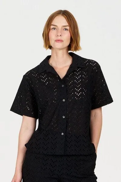Komodo Komodo Lochmuster Bluse Modell: Luna