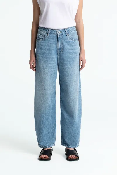 Kings Of Indigo Kings of Indigo Damen vegan Jeans Leila Luiz Super Hellblau