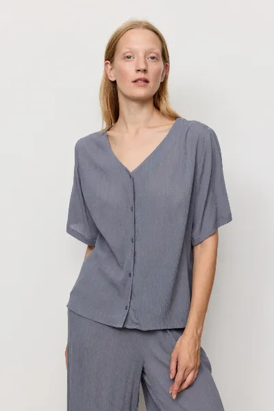 recolution Recolution Damen vegan Bluse Spirea Taubenblau