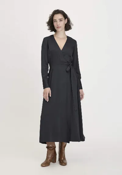 hessnatur hessnatur Damen Wickelkleid Knöchellang Regular aus LENZING™ ECOVERO™ Viskose - schwarz