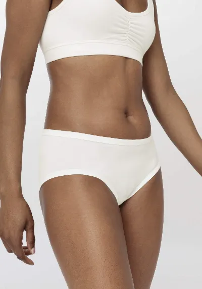 hessnatur hessnatur Damen Panty PURE BALANCE aus Bio-Baumwolle und TENCEL™ Modal - weiß