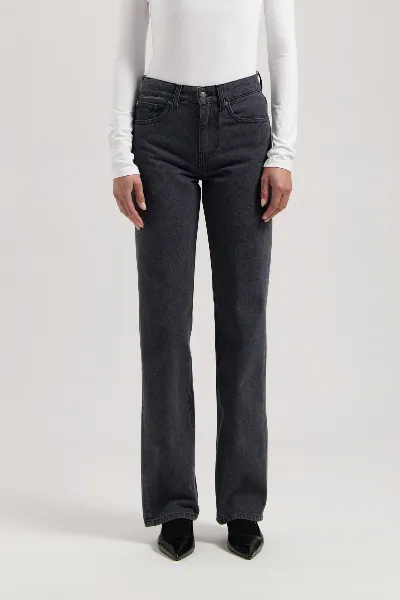 MUD Jeans MUD Jeans Damen vegan Jeans Mid Loose Jamie Washed