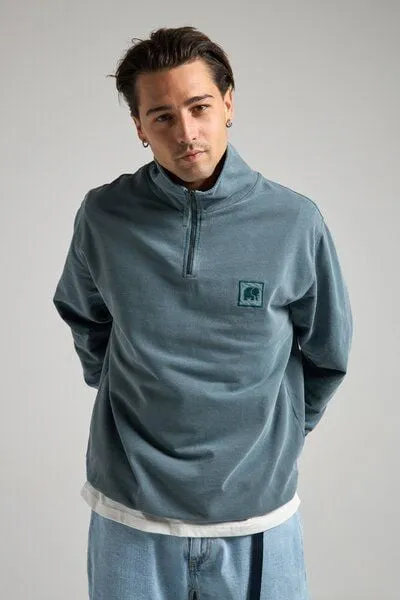 Trendsplant Trendsplant Sauce Pigment Dyed Quarter Zip Sweatshirt Elm Green