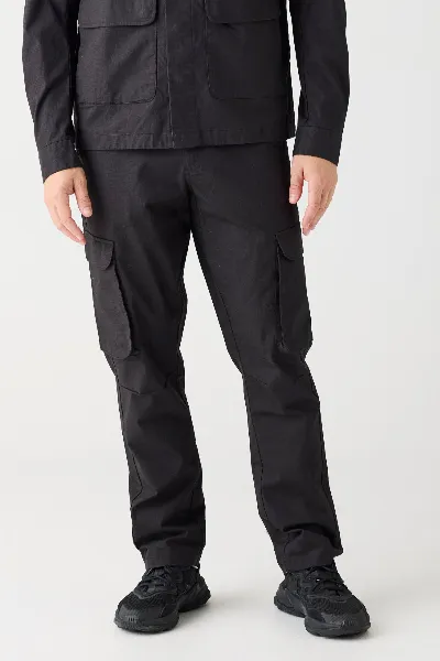 KnowledgeCotton Apparel KnowledgeCotton Apparel Herren vegan Cargohose Flint Ripstop Gürtel Schwarz Jet