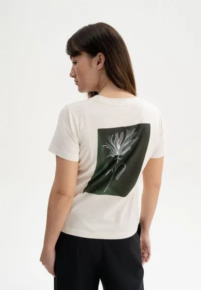 MELA MELA T-Shirt Artist Edition Kaja