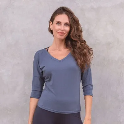 Jaya Jaya CHANTAL - ¾ Shirt aus elastischer Biobaumwolle mit V-Neck