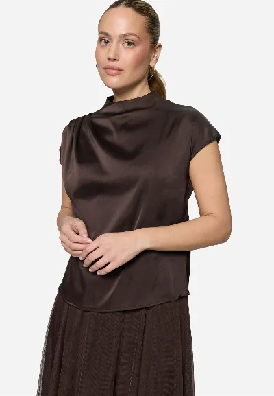 zero Satin-Bluse mit Kragen