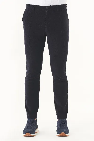 ORGANICATION ORGANICATION Herren vegan Cord Slim Fit Hose Dark Navy