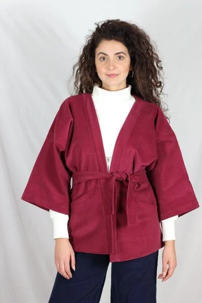 ManduTrap ManduTrap Elegante Kimonojacke Dolma aus Biobaumwolle – Cord in Grün, Blau oder Berry mit Gürtel und Taschen